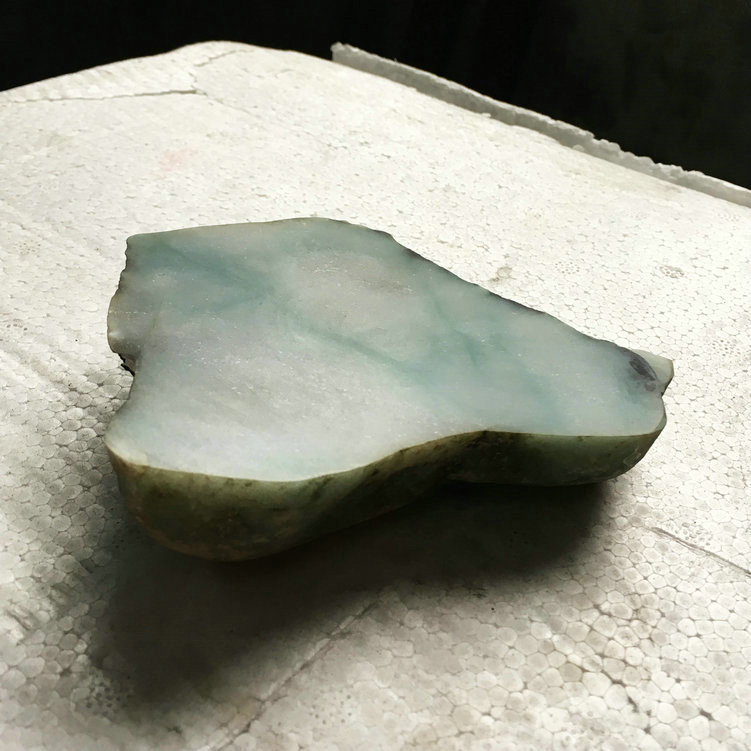 晨虹玉石切割機(jī)，金剛石線切割機(jī)，玉石切割效果